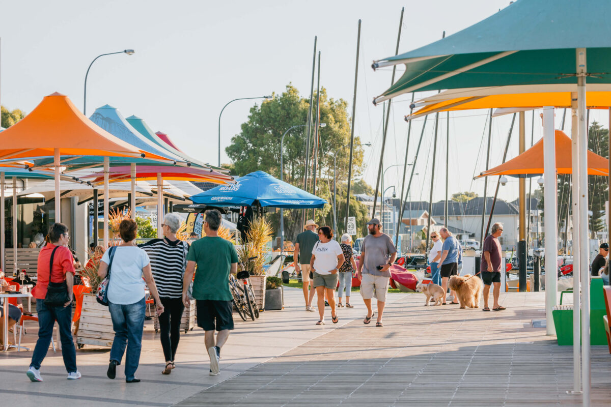 Rockingham-Foreshore-cafe-Strip